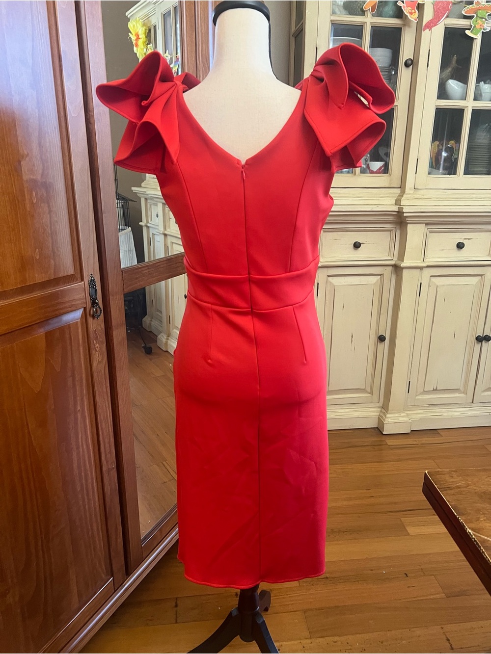 Red Ruffle Shoulder V-Neck Mini Dress - Picture 5 of 6